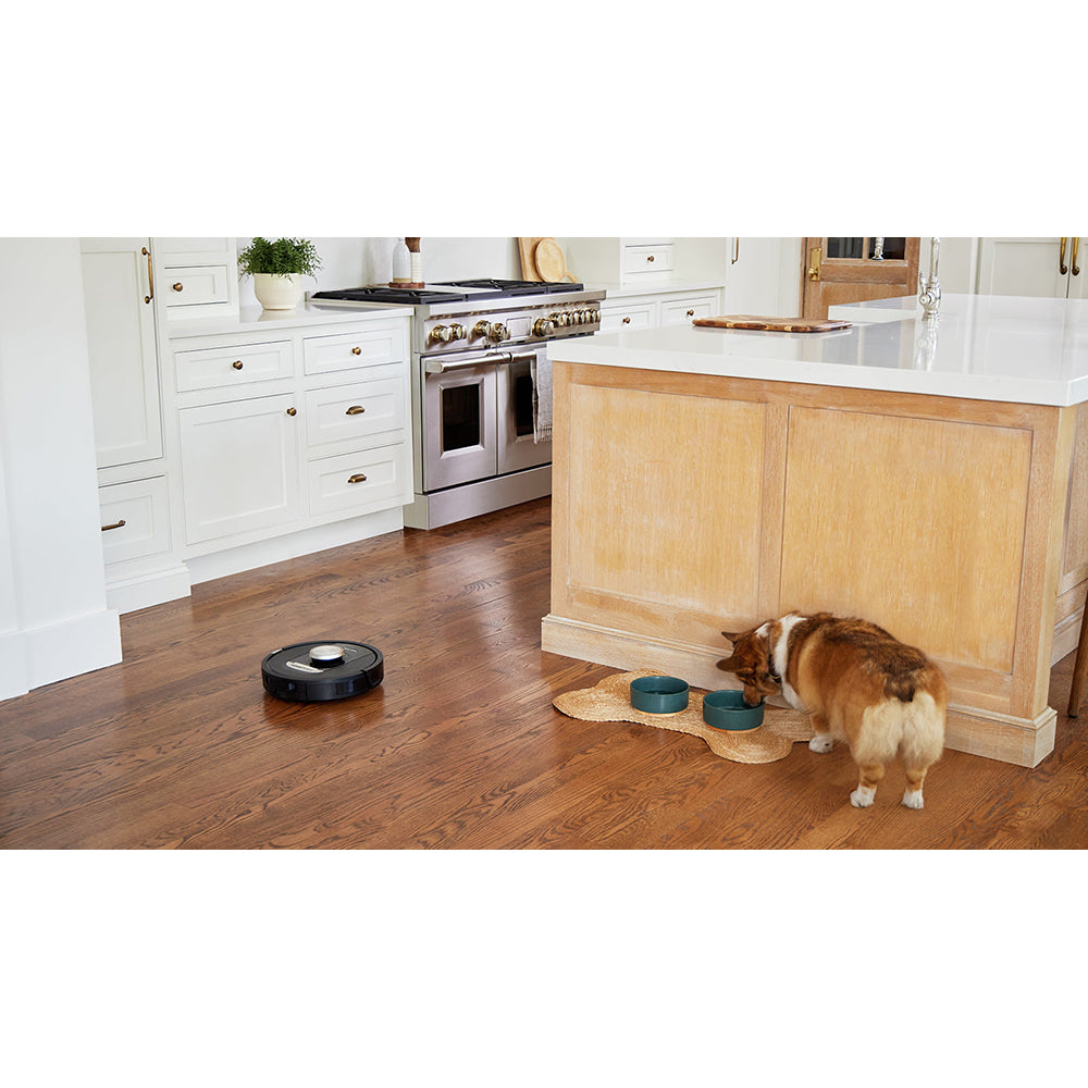 Shark PowerDetect Robot Vacuum Cleaner with Self-Empty Station - Black &amp; Champagne | RV2820VEUK from Shark - DID Electrical